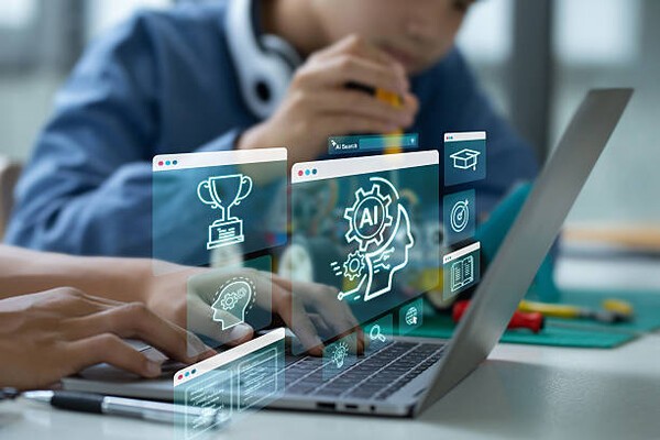 디지털트윈 기반 Operational AI Runtime 플랫폼